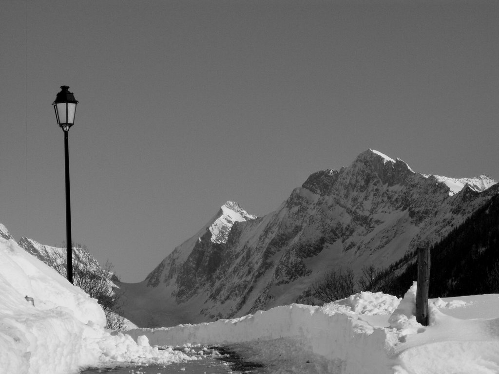 Schinhorn / Distlighorn / Sattelhorn by Burgener  Norbert