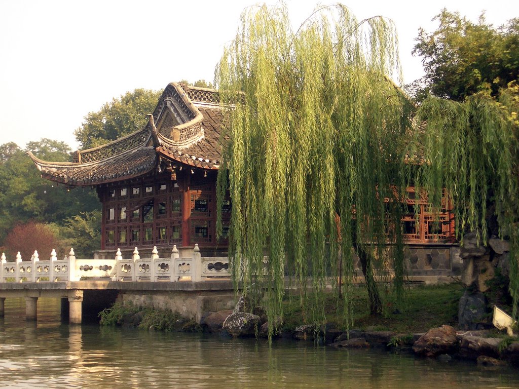 Yangzhou West Lake by gerdoloff