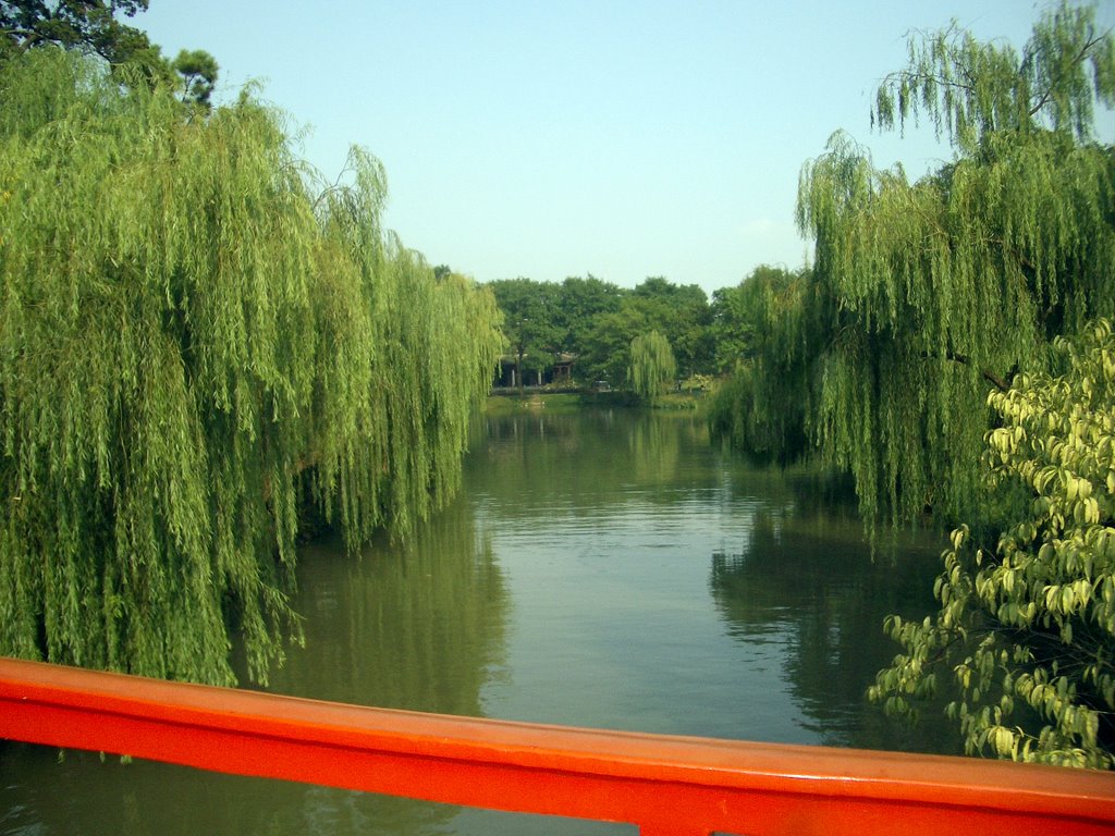 Yangzhou West Lake by gerdoloff