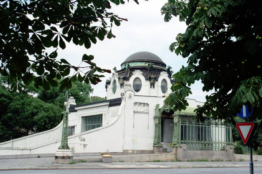 Otto Wagner Hofpavillion by keim heim