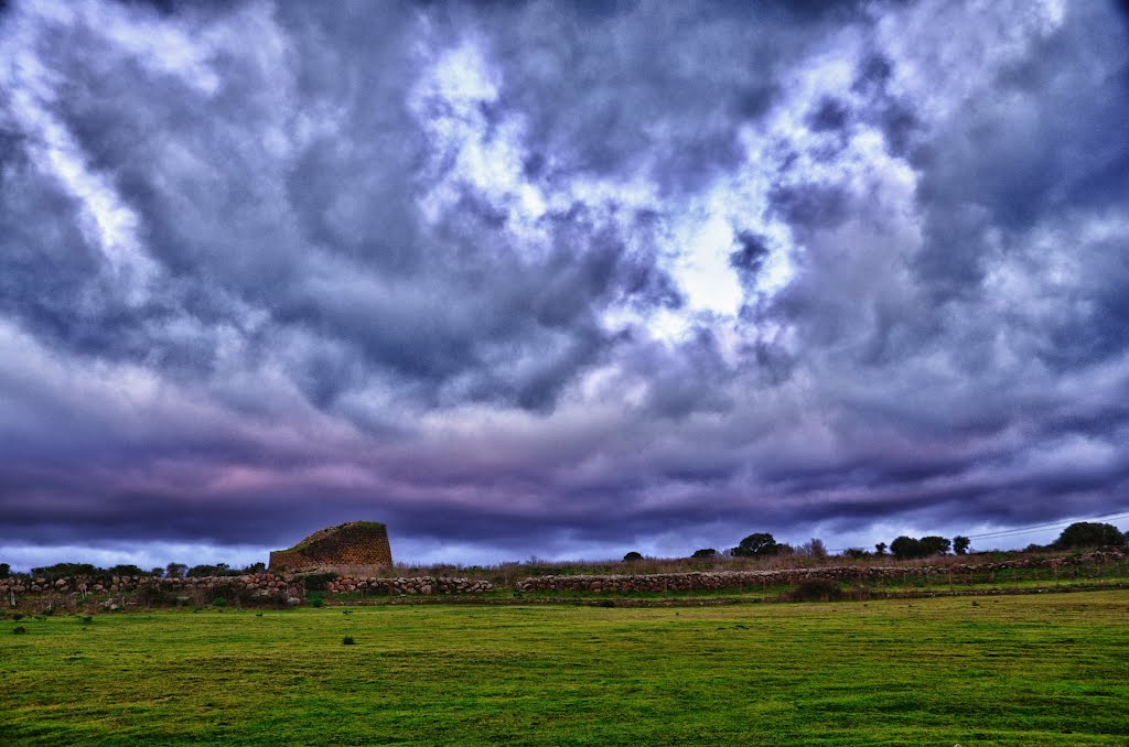 Nuraghe Losa - hdr by smcfoto