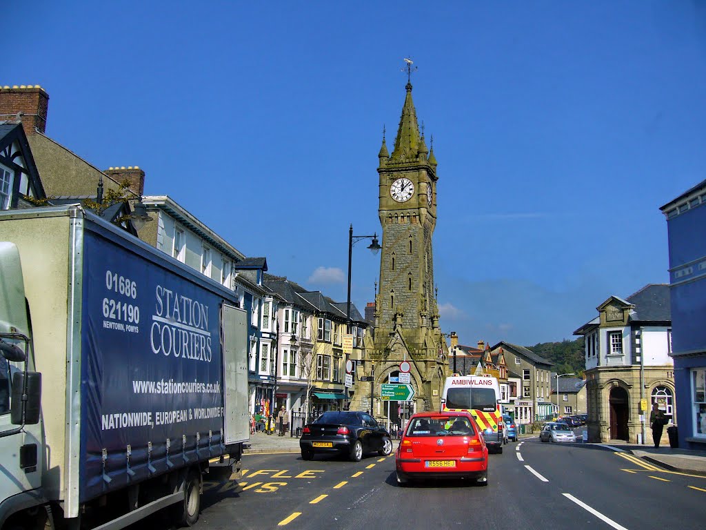 Machynlleth by Yanat