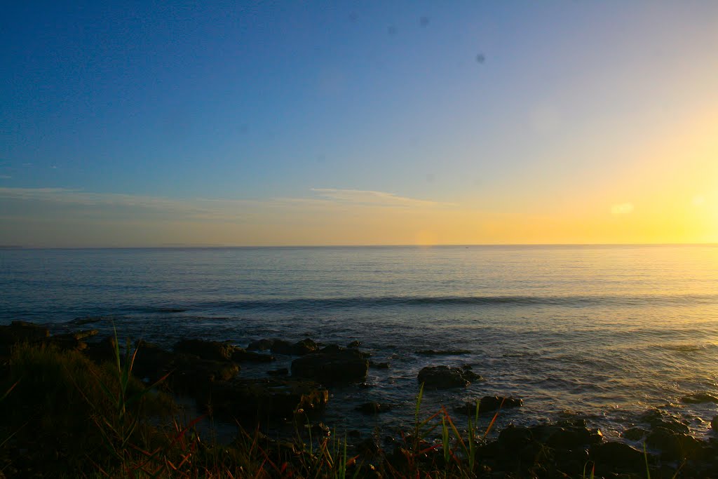 Narrawallee Morning Horizon by Adam Mazzucco