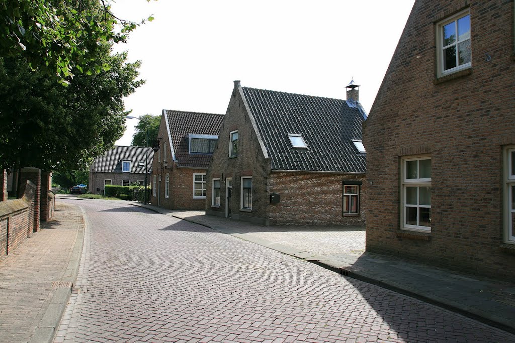 Sprang-Capelle - Kerkstraat by Scholte