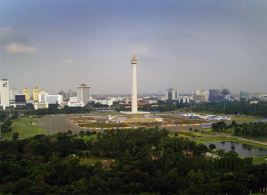 Monas in aerial view by Andhi Priatmoko