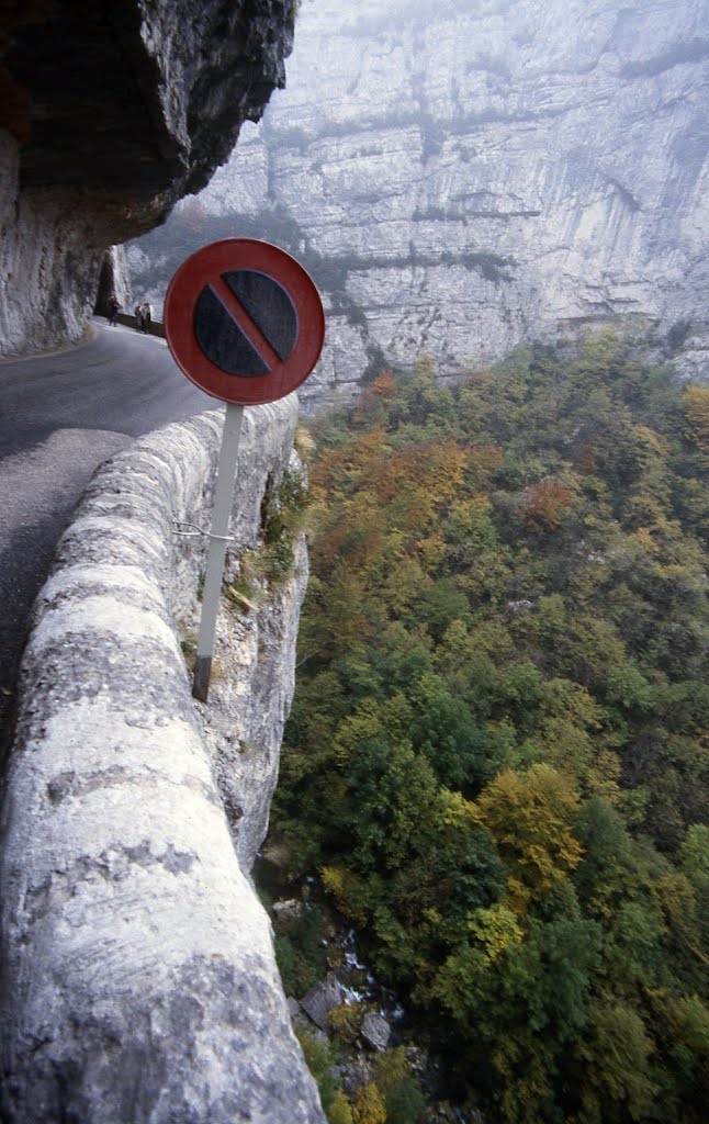 Frankreich - Ohne Worte ! - Les Grands Goulets - Vercors 45° 0' 22.44" N 5° 24' 59.59" E by A.B.W.