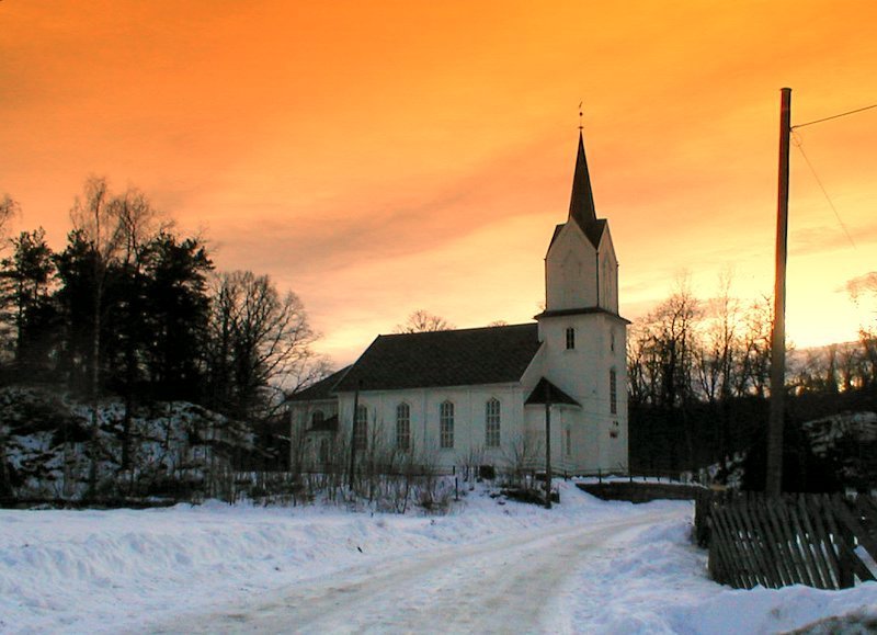 Holmsbu Church by Geir O. Knudsen