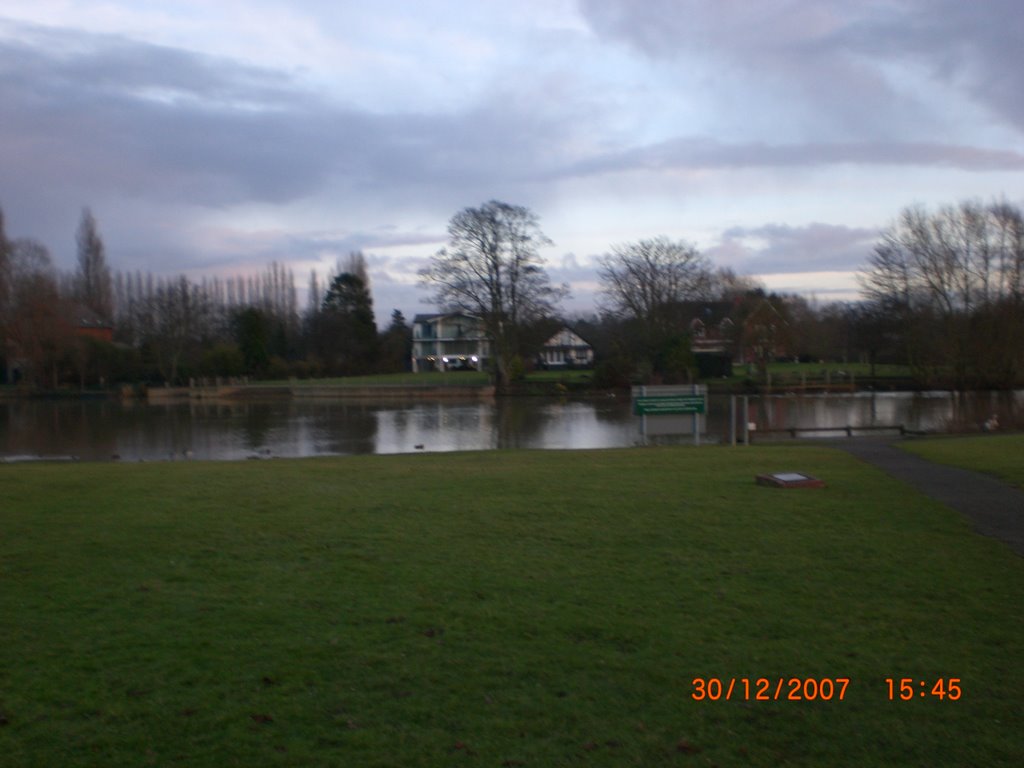 Warwick road car park, Stratford upon Avon by posborne