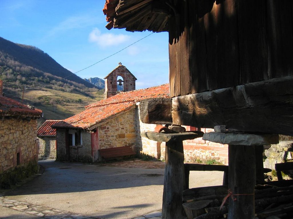 Iglesia de La Focella (Teverga) by La Casa del Chiflón (Bulnes)