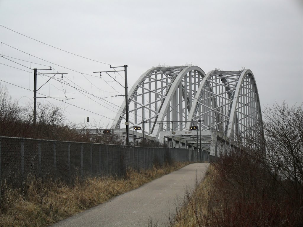 Twee spoorbruggen (febr. 2012) by bertgort24