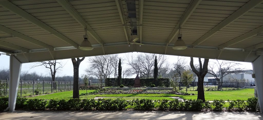 Covered event facility at War Memorial - Bear Creek Pioneers Park by WOLFGANG HOUSTON WEST