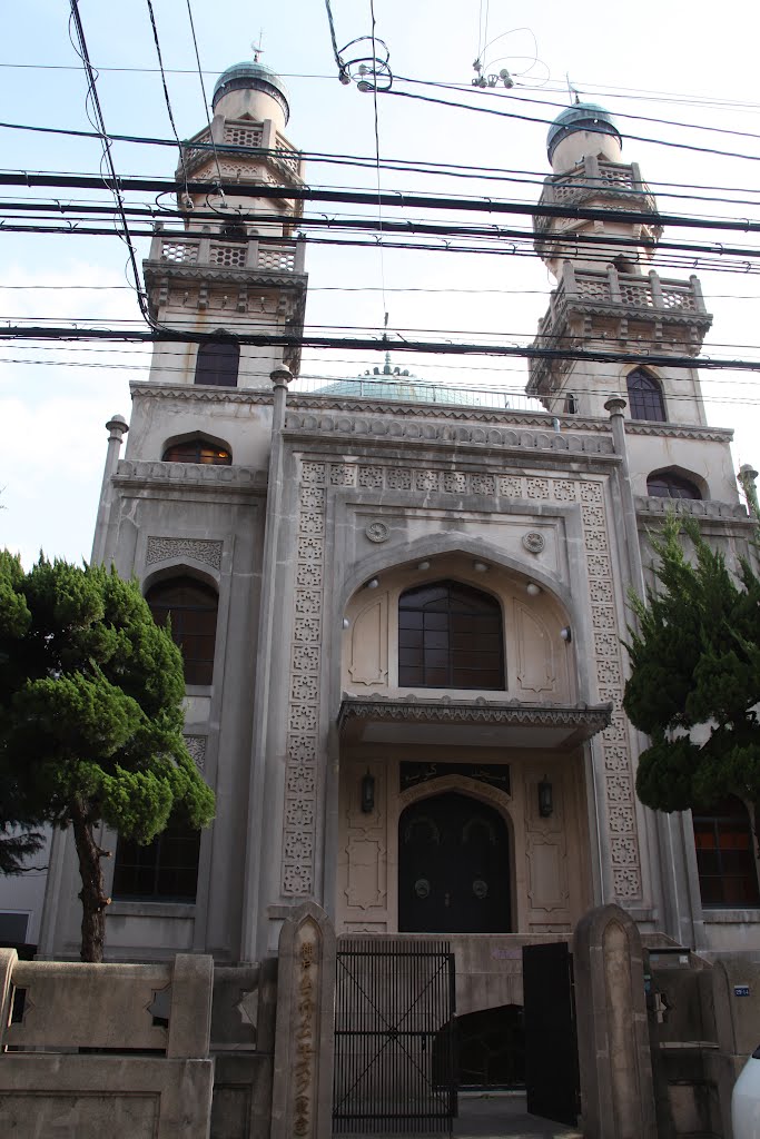 Kobe Muslim mosque by Yuichi Azuma