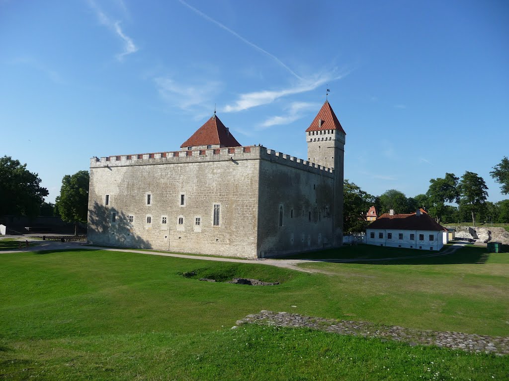 Kuressaare vára Saaremaa szigetén Észtország by mezesfeher