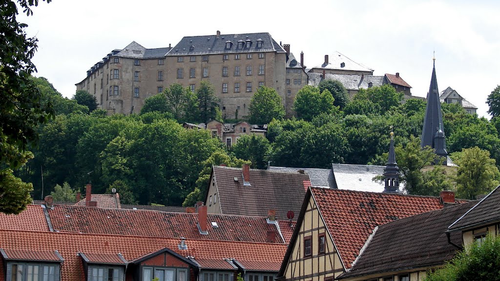 Schloss Blankenburg über der Altstadt by harald helmlechner