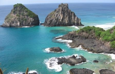 F.N. - Baía dos Porcos - Morro Dois Irmãos by Marcia T Poll