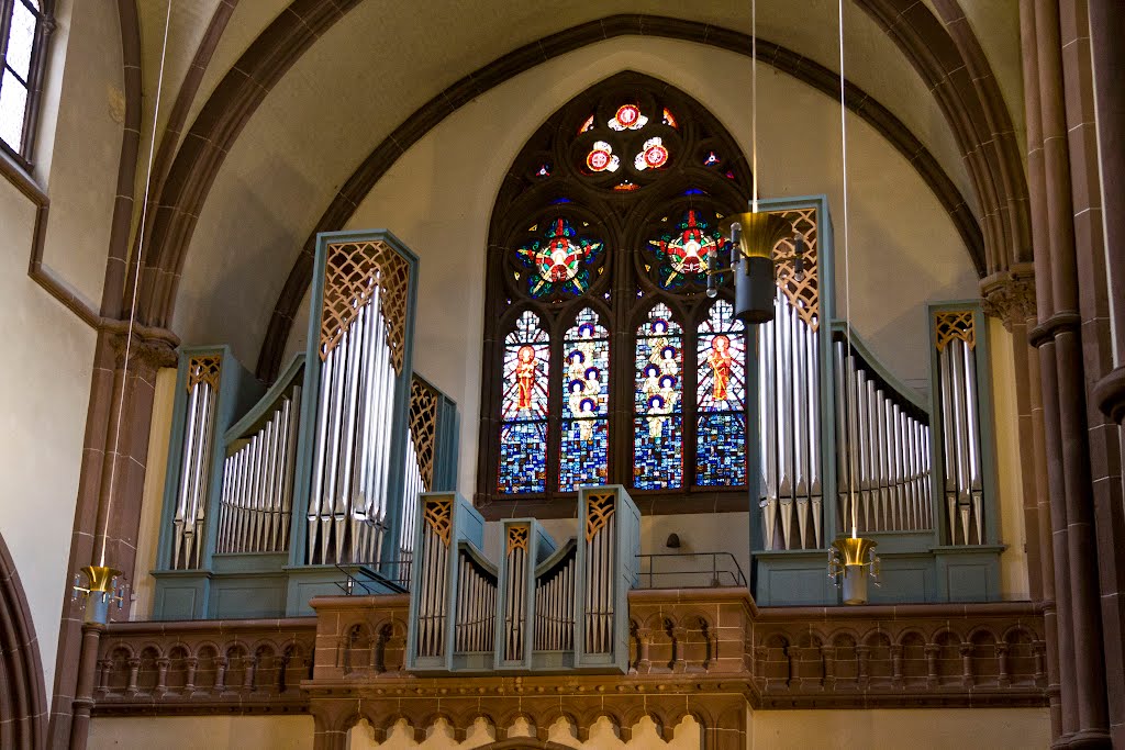 Ogel der St. Peter und Paul Kirche in Heppenheim by WESO