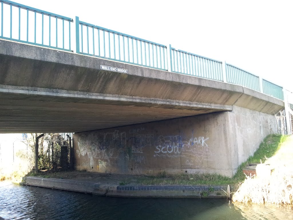 Wall End Bridge Wyrley and Essington Canal by quercusia