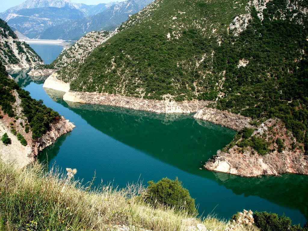 Reservoir lake Evinos - Tεχνητή λίμνη του Εύηνου by 1- Βαγγέλης  Δούτσιος