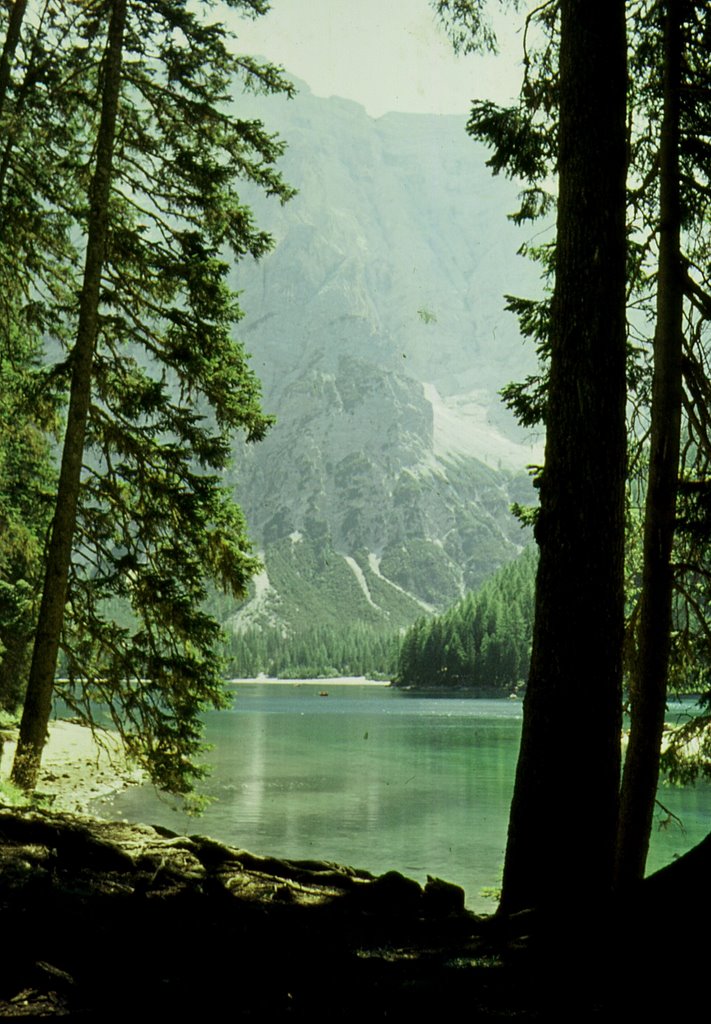 Lago di Braies by Vincenzo Caminada