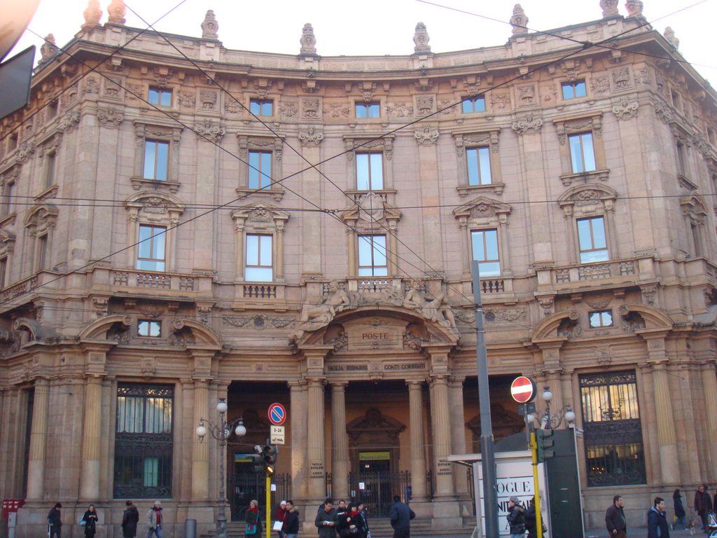 Vista piazza cordusio by José Manuel Pinto