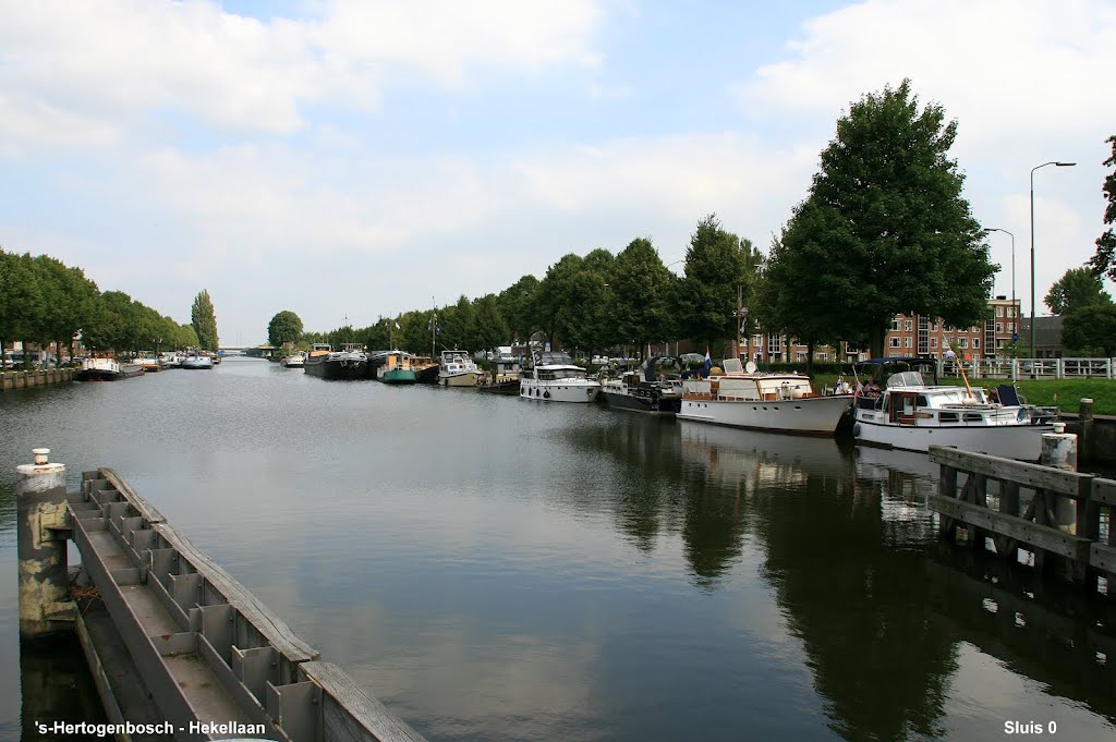 's-Hertogenbosch - Hekellaan : Sluis 0 by Scholte