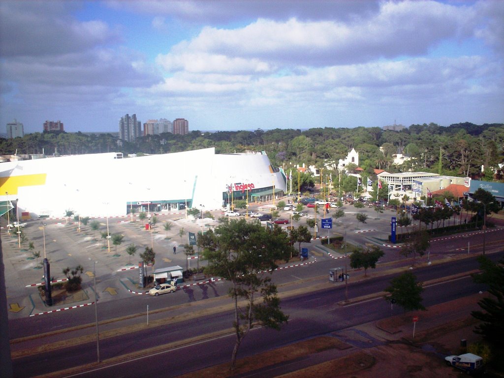 Punta del Este by chmateus