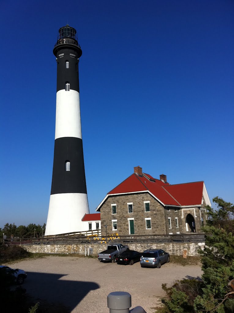 Lighthouse Fire Island, Long Island by RaphaelB