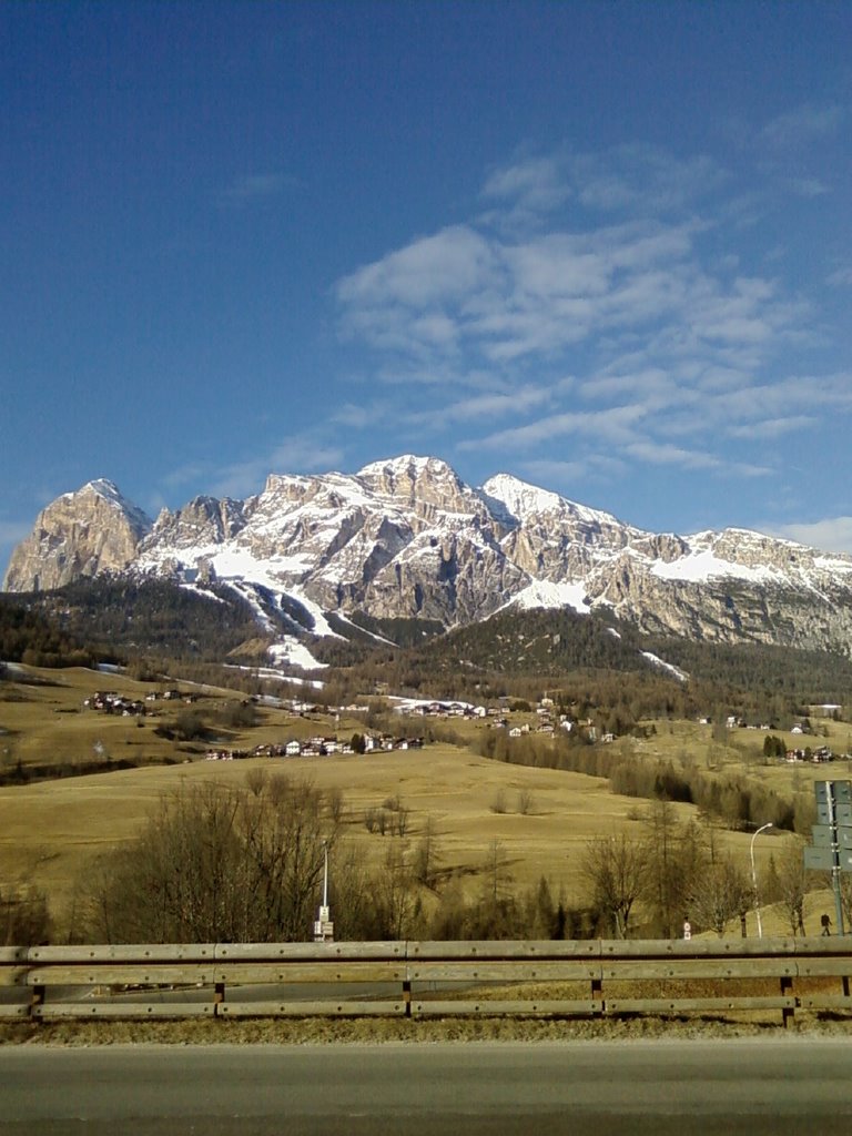 Veduta dall'hotel Miramonti by Raffaele Boccia