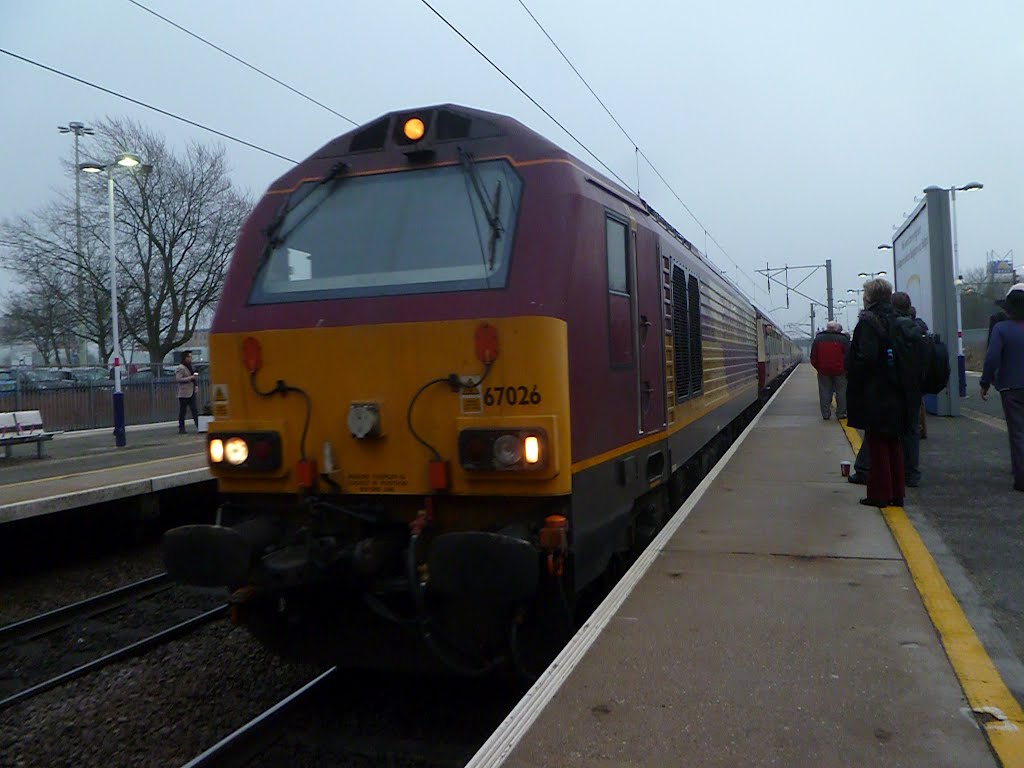 67026 arrives at stevenage with today's cumbrian mountain express by jules46443