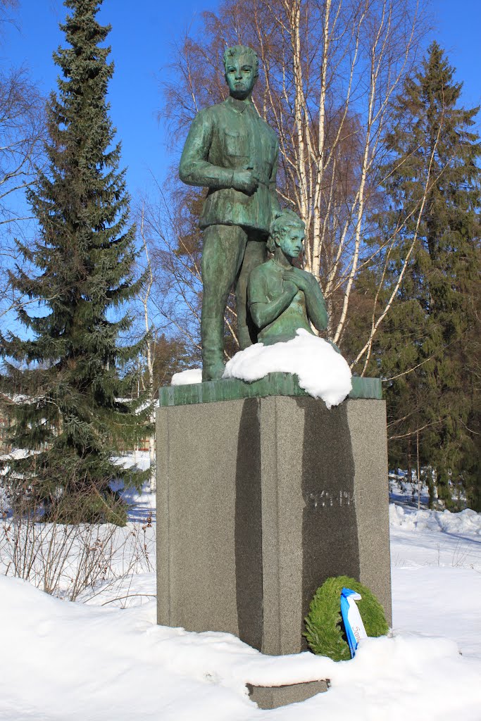 Mikkelin maaseurakunnan kirkko, sankarihautausmaa 1939-1945 by Jorma Hokkanen