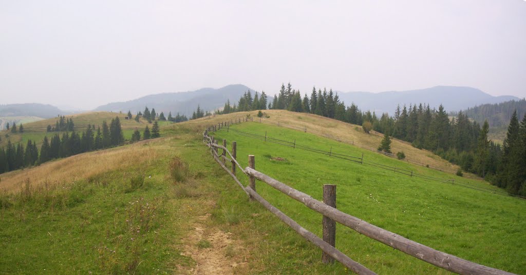 Бескиди с.Лавочне Ukrainian Carpathians by Andry Senchyna