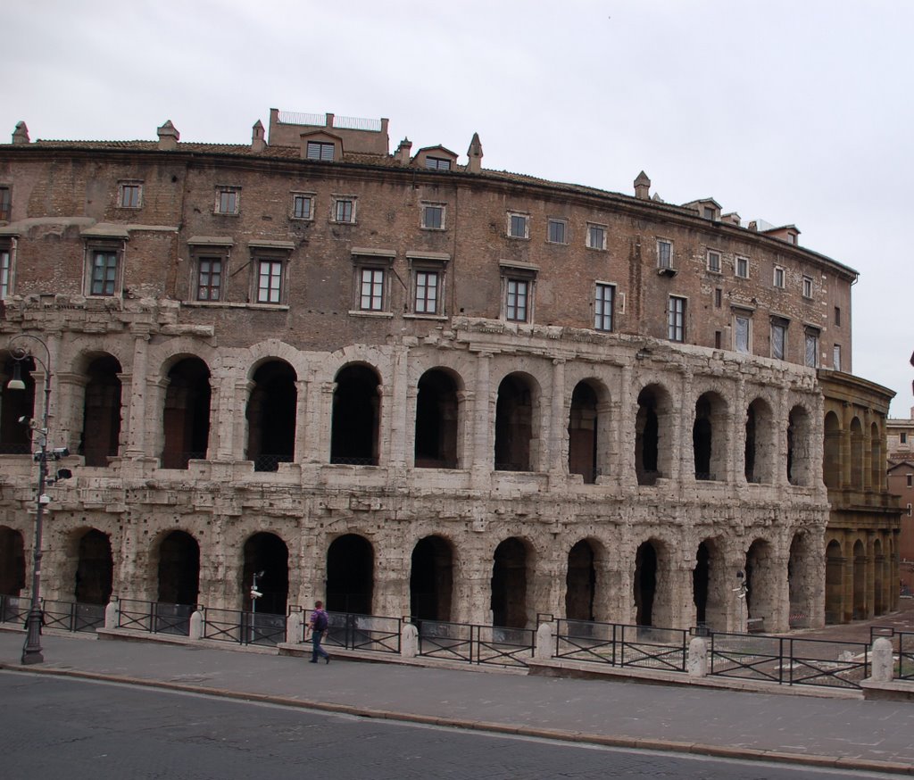 Teatro di Marcello by Antonio Belchior