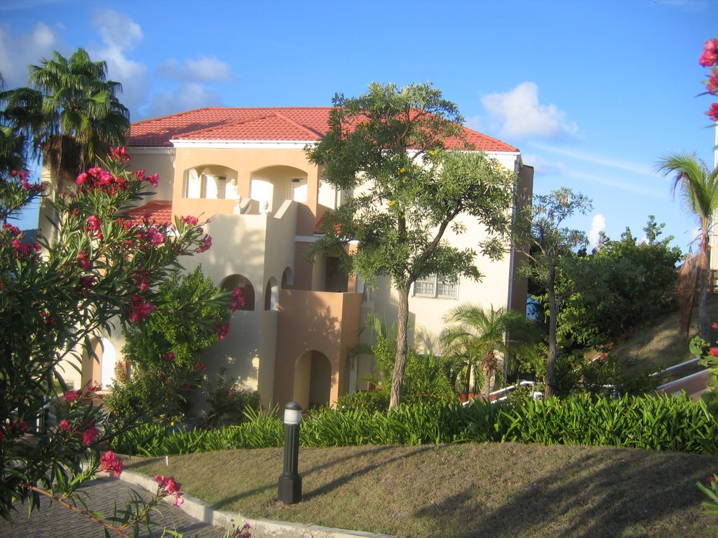 Divi Little Bay Timeshare Resort on Fort Hamilton, Sint Maarten by Ramon799