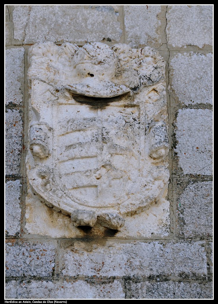 Heráldica en Asiain, Cendea de Olza (Navarra) by EpMartín ☼