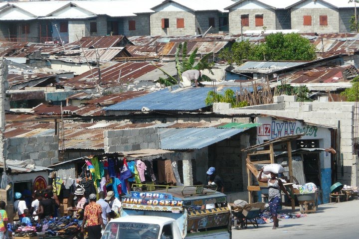 Port au Prince, Haiti by Giuliano Stroppa