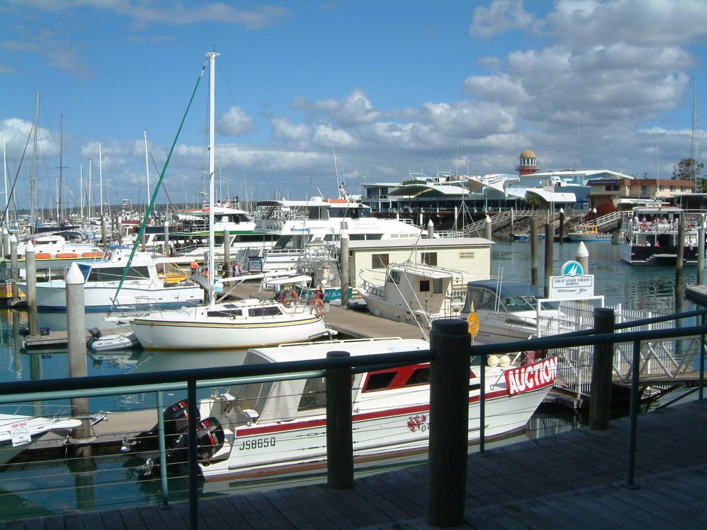 Great Sandy Straits Marina, Hervey Bay by mulpan01