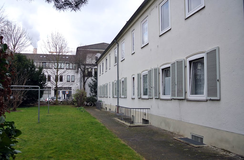 Wohnhaus, Bonn Wesendonkstrasse by devilanddust