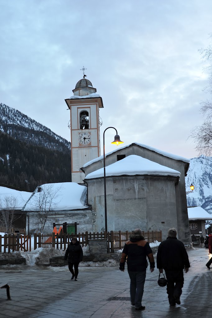 Champoluc by Alkis Chatzakis