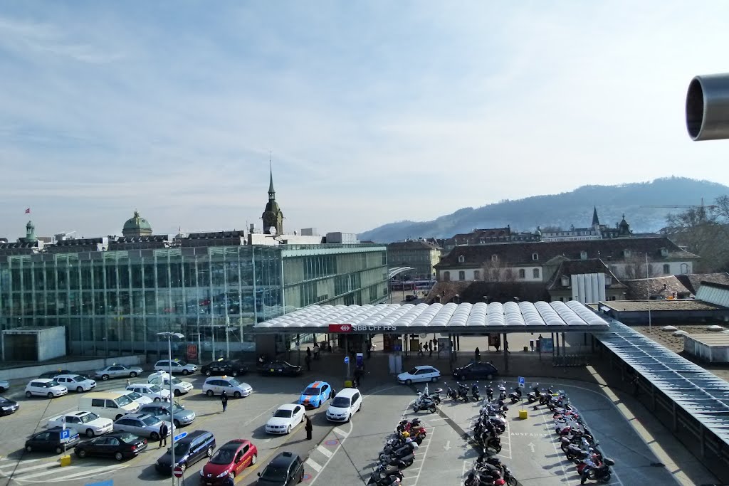 Vue sur la gare depuis l'uni by Magda GHALI