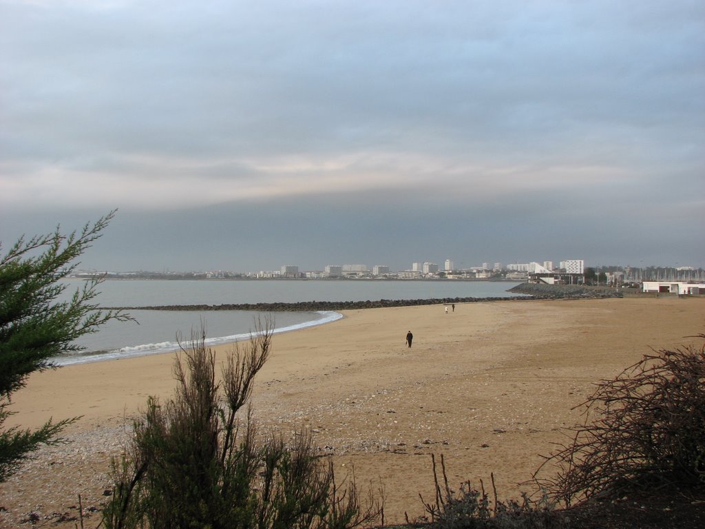 La plage des Minimes by DESRENTES ERIC