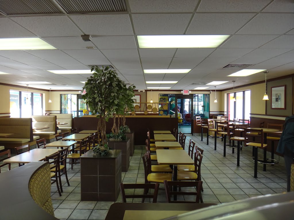 Inside Kirkwood McDonalds by DieselDucy