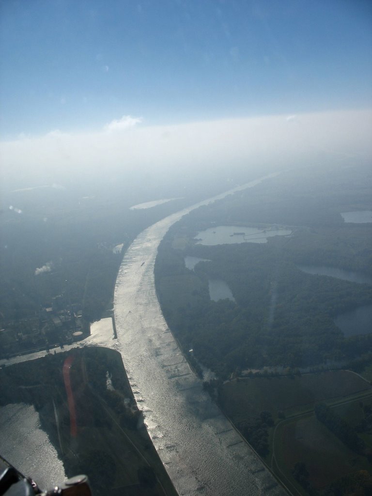 Rhein River near Woerth southwards by Roland Helfer