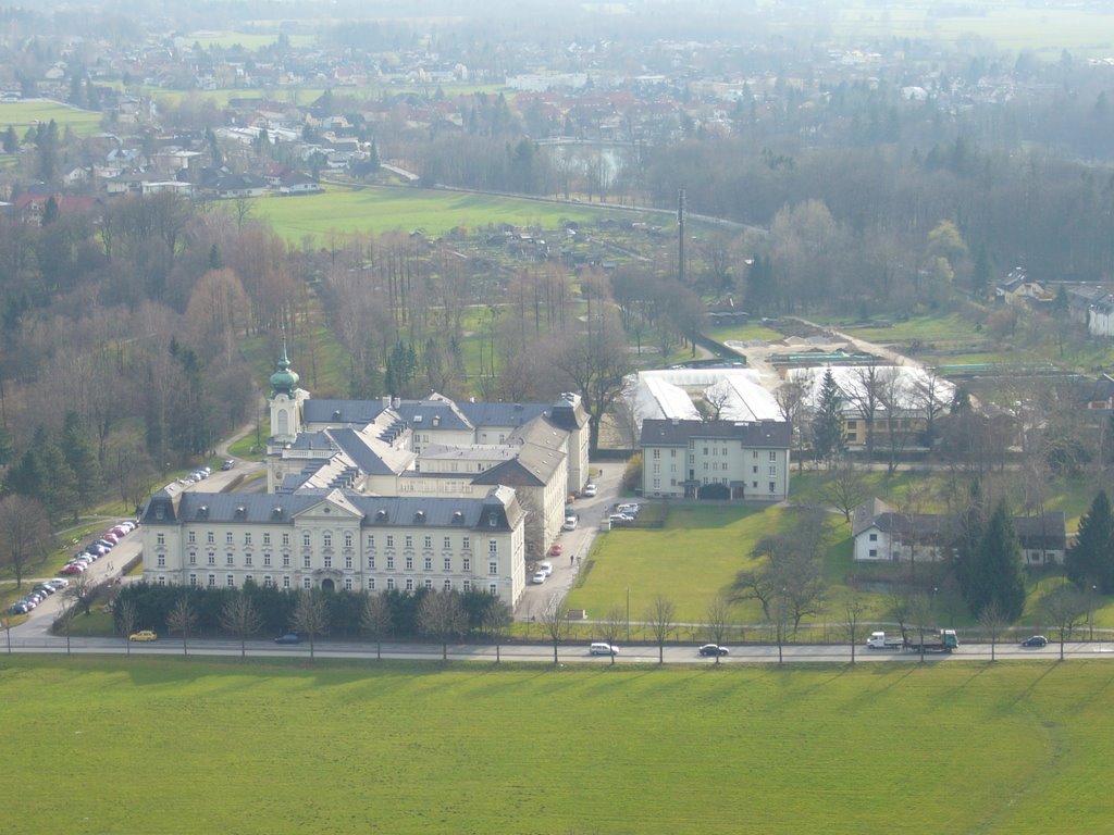 Nursing House  near Salzburg by Marco Busani