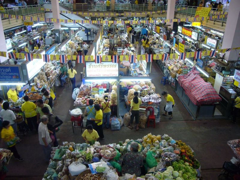 Chiang Mai Warorot Market 20070519 by Jean-Marc Matthey