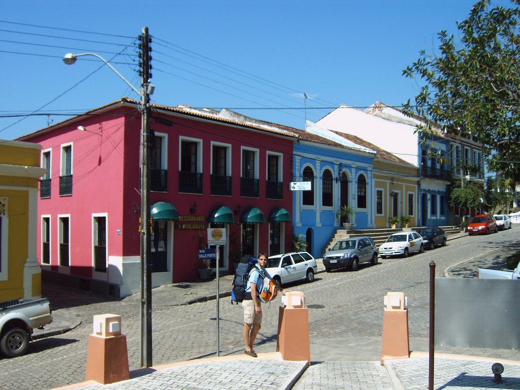 Antonina Colonial1 by Ron Molhuijsen