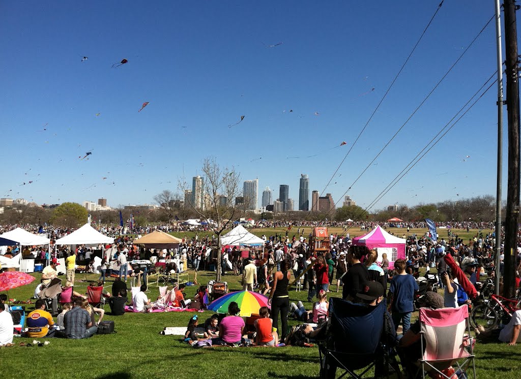 Austin, TX, 84th Kite Festival, 2012 by Guaruja