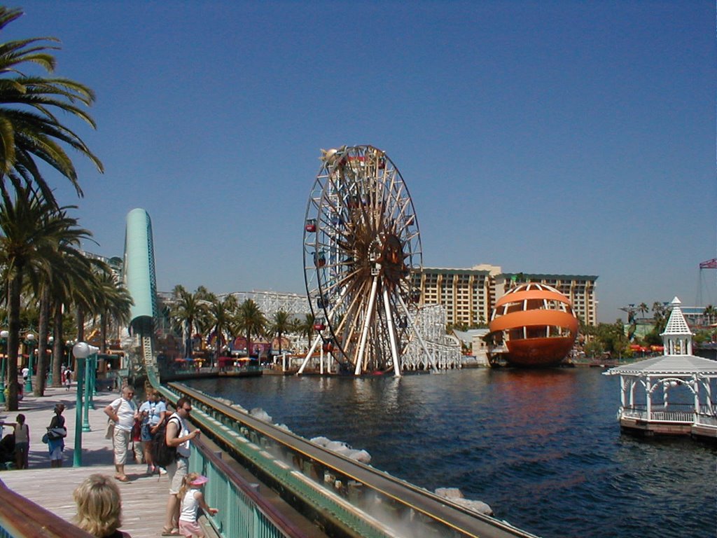 The Sun Wheel, Paradise Peir by disneypix4life