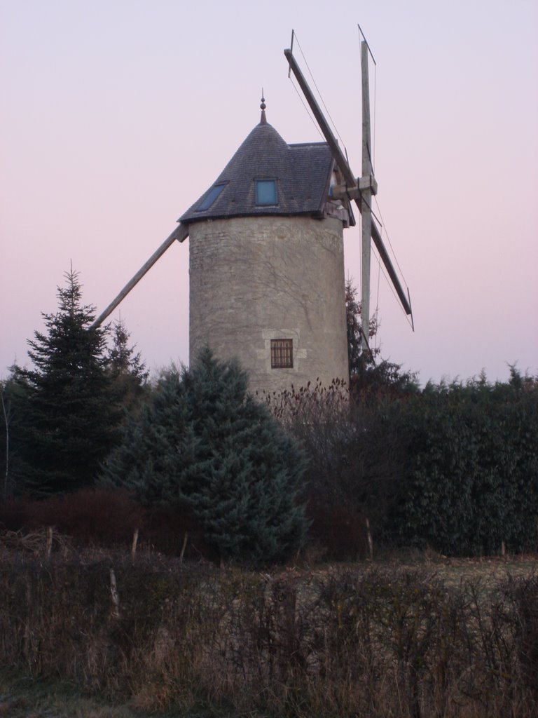 Windmill by Lucas Weidner