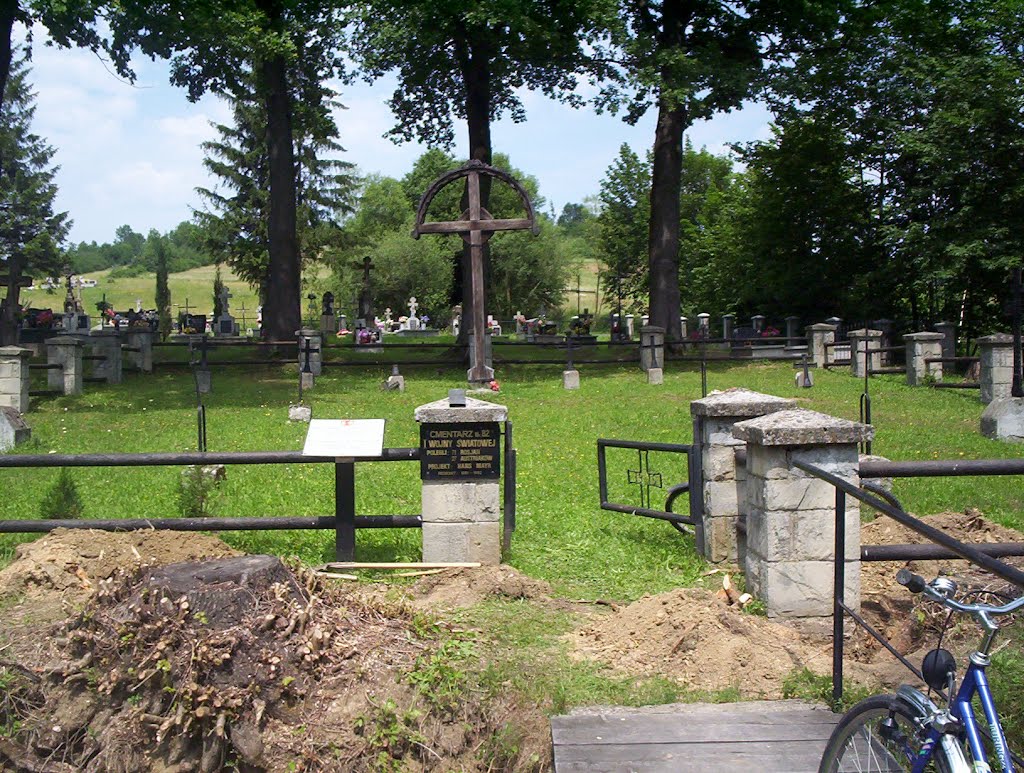 WWI Military Cemetery no: 82- Męcina Wielka by Kozik tawiko