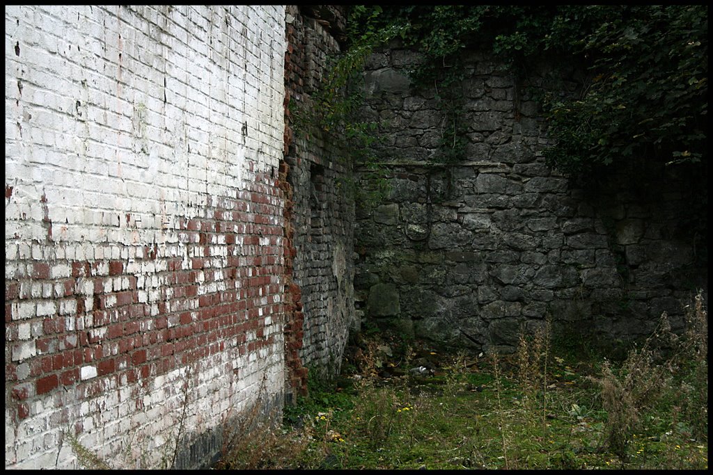 Urban decay 1 Wuppertal district Barmen by © Carsten